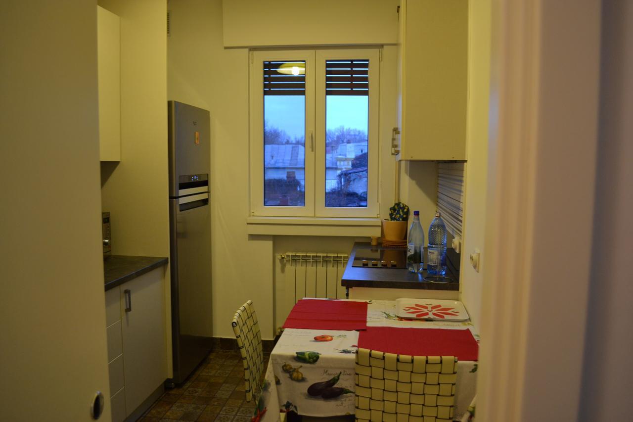Victoria Plaza Two Bdr Apt Apartment Bucharest Luaran gambar